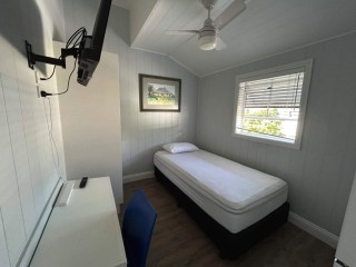 STUDENT ACCOMMODATION Single Room - All bills included!
