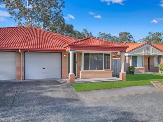 Stylish, Low-Set Villa in Secure, Leafy Complex – First Time Offered for Rent!